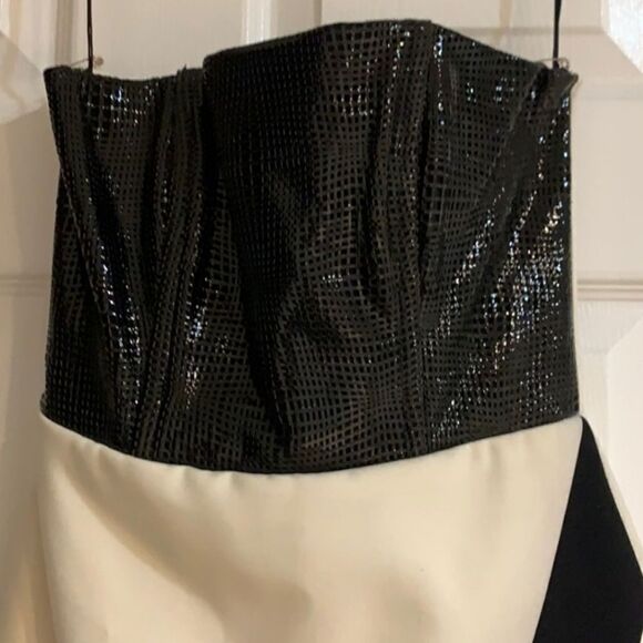 MASON - Picture 14 of 16